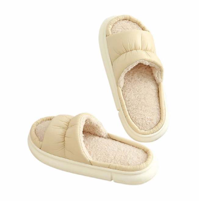 Puffer Slipper Slides